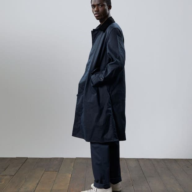 바버 X 마가렛호웰 A73 왁스자켓 네이비