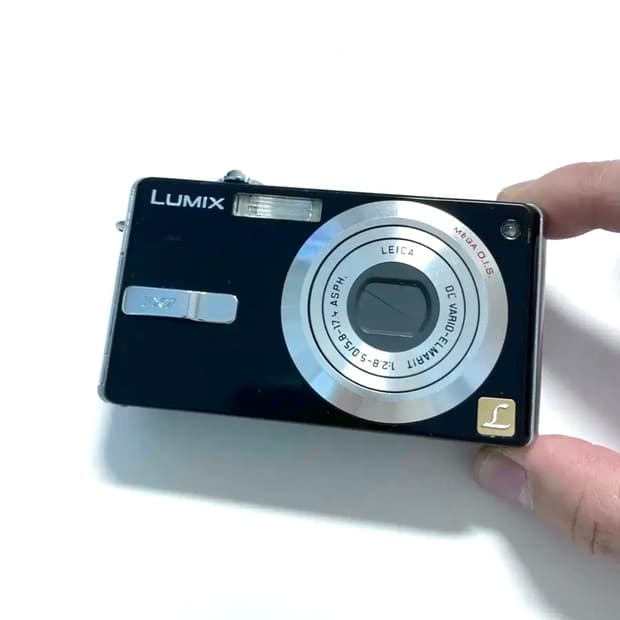 파나소닉 루믹스 DMC-FX7 디지털 카메라