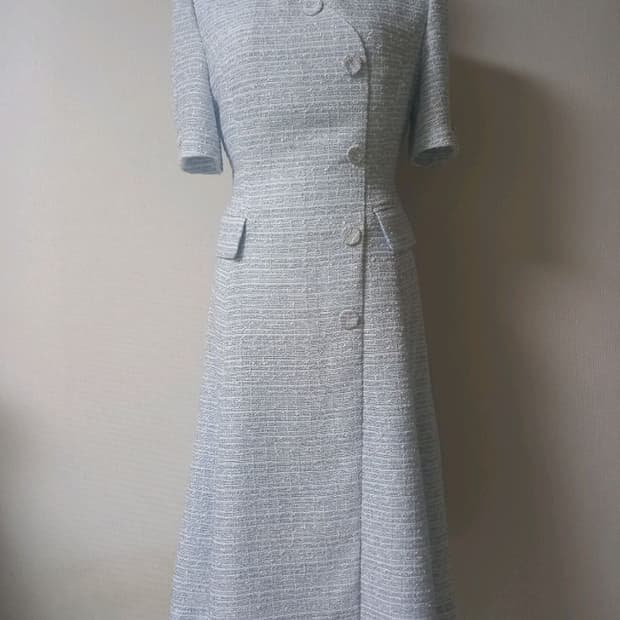 라인 트위드 원피스