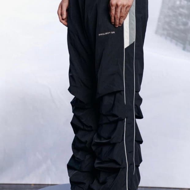 삽니다) 프로젝트gr 핀턱 트랙팬츠