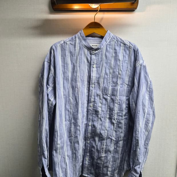 3) Beaker 비어커 헨리넥 스트라이프 셔츠 팝니다