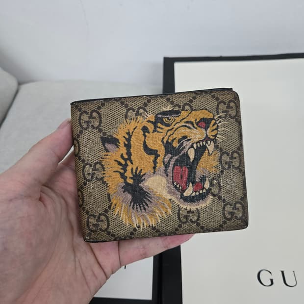 [보증서 정품]구찌 타이거 반지갑