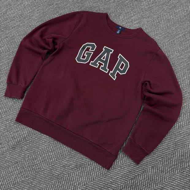 Gap 갭 맨투맨 버건디