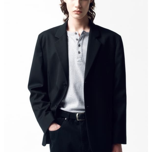 새상품)인사일런스 오버사이즈 울 블레이저 검정