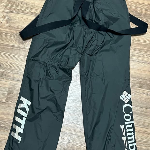 kith columbia 콜라보 팬츠