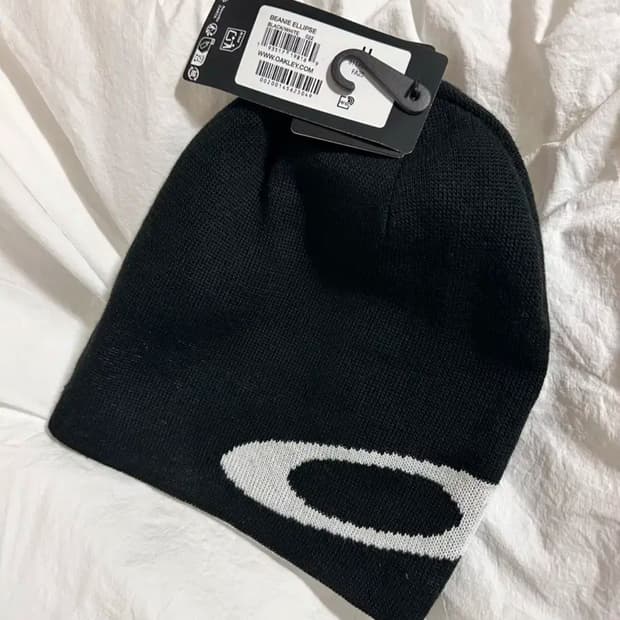 오클리 엘립스 비니