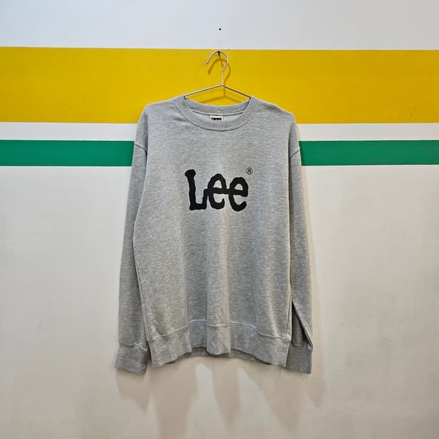 Lee 리 맨투맨