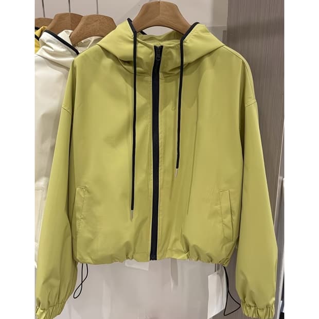 바람막이 후드 자켓