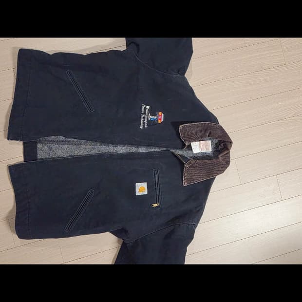 칼하트 디트로이트 워크자켓 제품이름