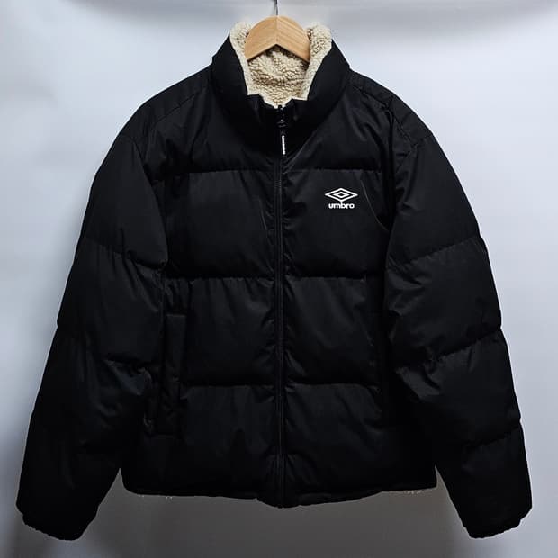 엄브로 리버시블 플리스 숏패딩 95