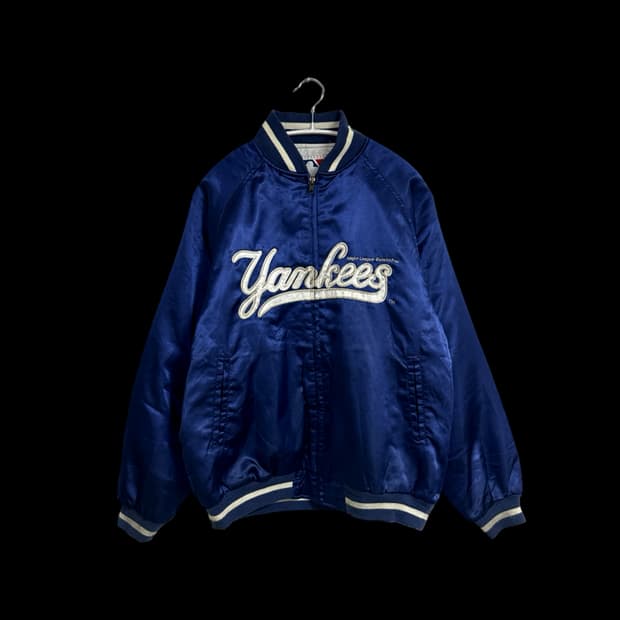 뉴욕양키스 새틴 봄버 자켓