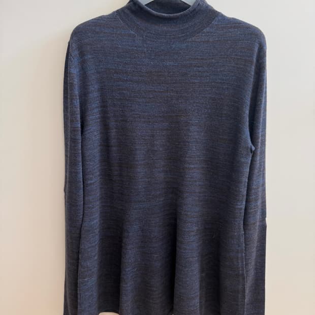 아페쎄 하프넥 울 니트 S 