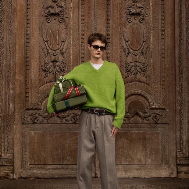  STU BOUCLE V-NECK KNIT in pear green M