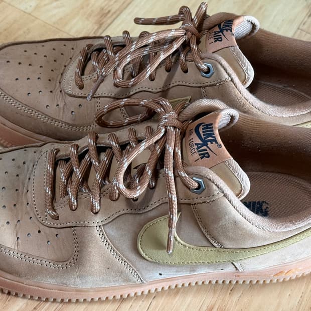 나이키 에어포스 된장 260사이즈 판매합니다