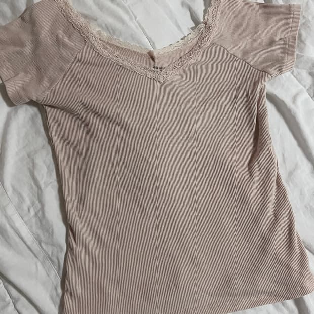 브랜디멜빌 핑크 브이넥 레이스 골지 반팔