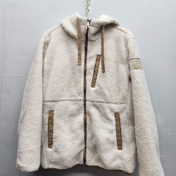 블랙야크 로고와펜 뽀글이 후드집업 95(L)