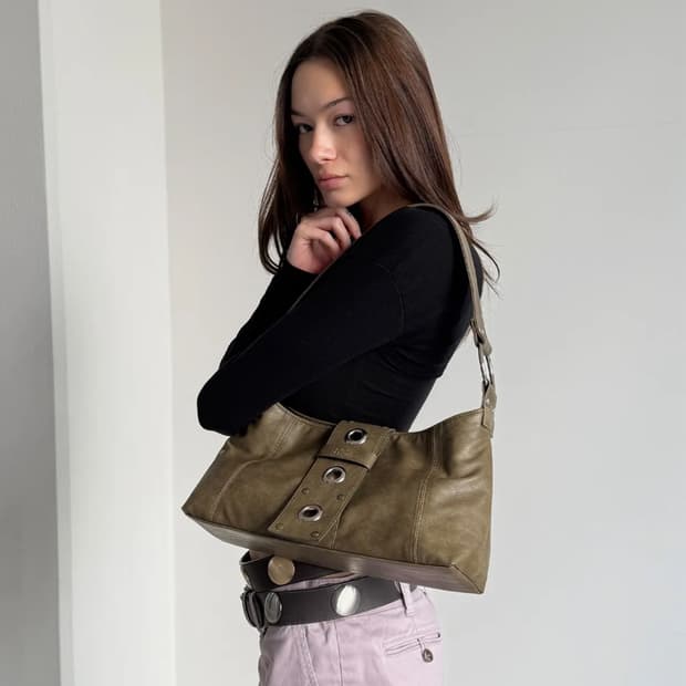 히에타 Nita / Olive Green