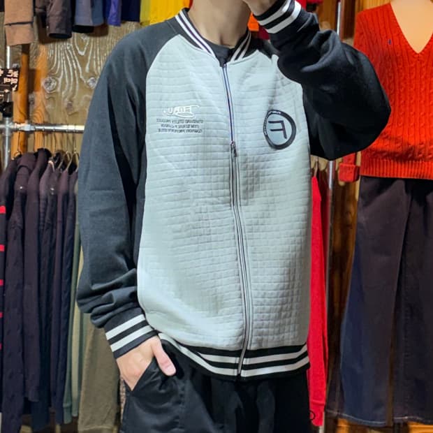 XL 푸부 퀼팅 패턴 트랙 블루종