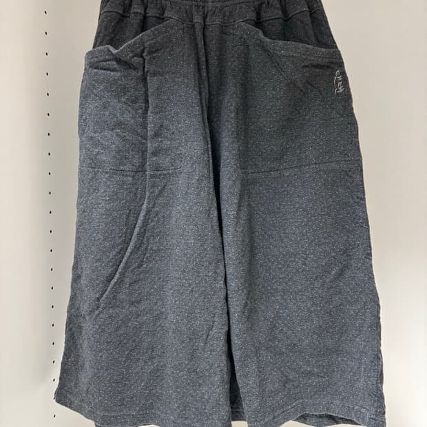 tensedance 탠스댄스 파히섬 차콜 코지 도트 포켓 팬츠 반바지