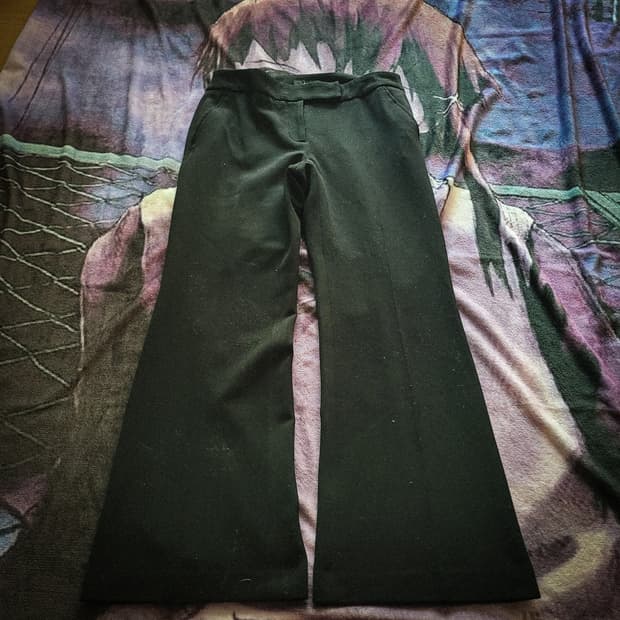 Rashisa clothing pants