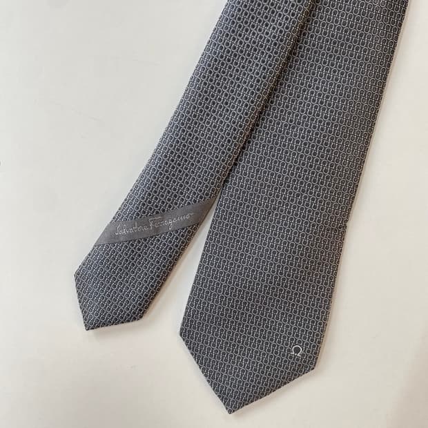 신형 페레가모(Ferragamo) 모노그램 명품 정품넥타이7.3cm