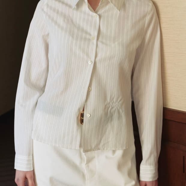 Ribbonbit 리본빛 Casta shirt