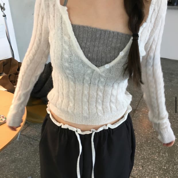 아워캐비넷 twist layered knit 