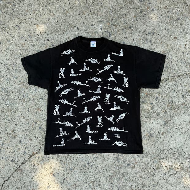 90s skull karmasutra tshirt