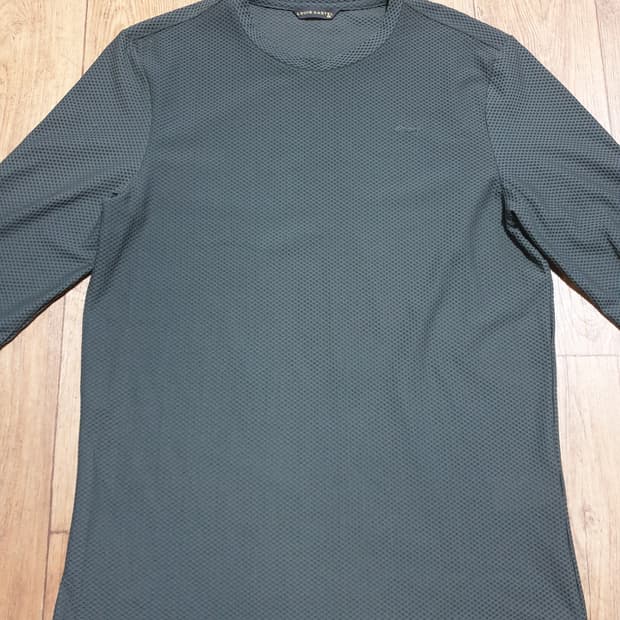 1156 루이까스텔 골프티 100 사이즈입니다