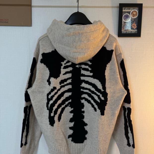 [1] 캐피탈 5G 울 본 후드 스웨터 키나리