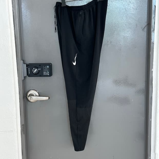 나이키 드라이핏 런닝팬츠[M]