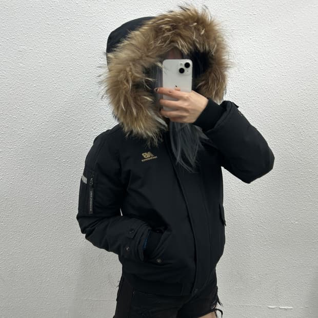 뉴발란스 울프죠 블랙 퍼후드 패딩 S