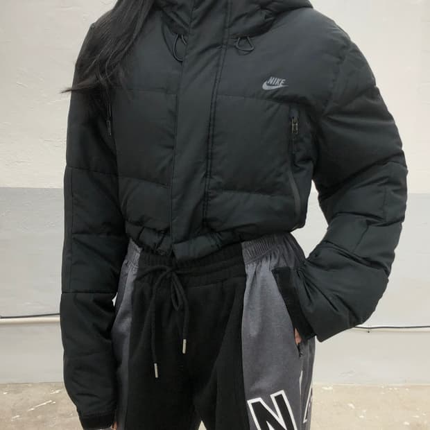 나이키 오리털 크롭 패딩 자켓