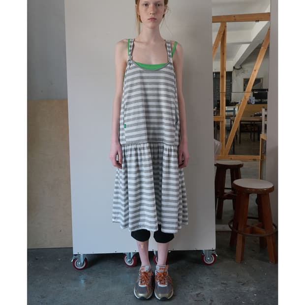 노컨텐츠 384. strap stripe dress