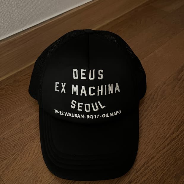 데우스엑스마키나 서울