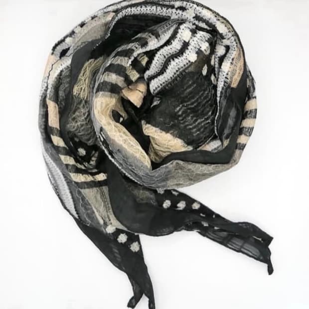 코이세이오 스카프