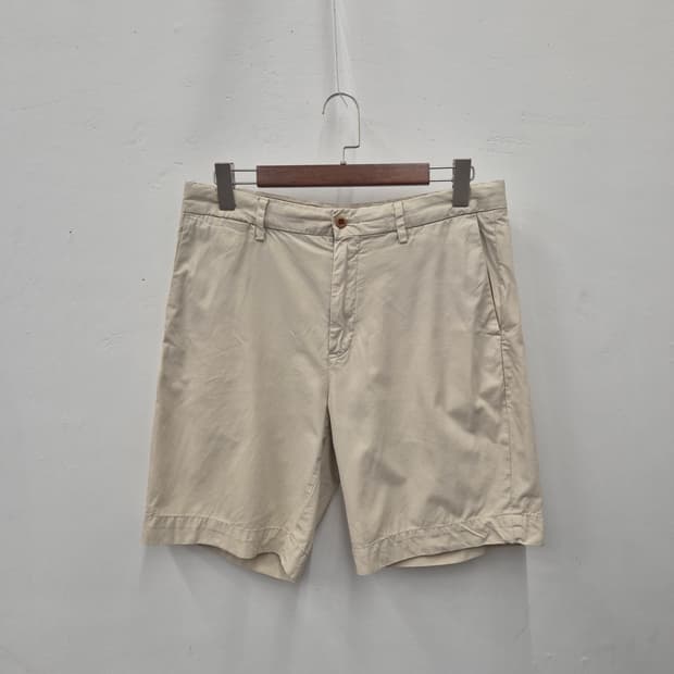 폴로 랄프로렌 클래식 핏 치노 반바지 33