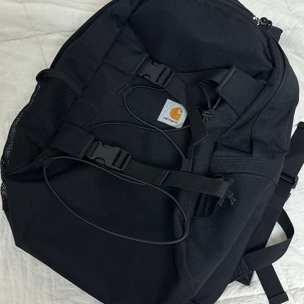 칼하트 WIP 킥플립 백팩 블랙