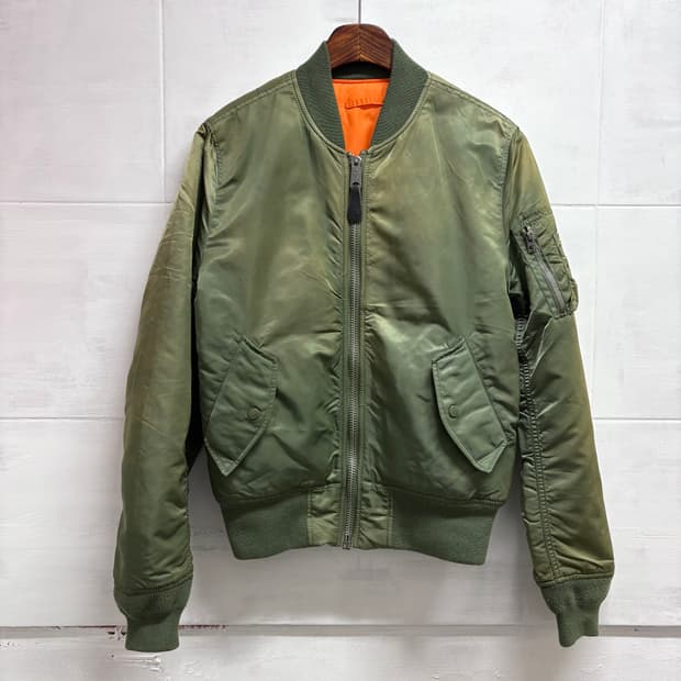 알파 인더스트리 Alpha Industries MA-1 점퍼 자켓 