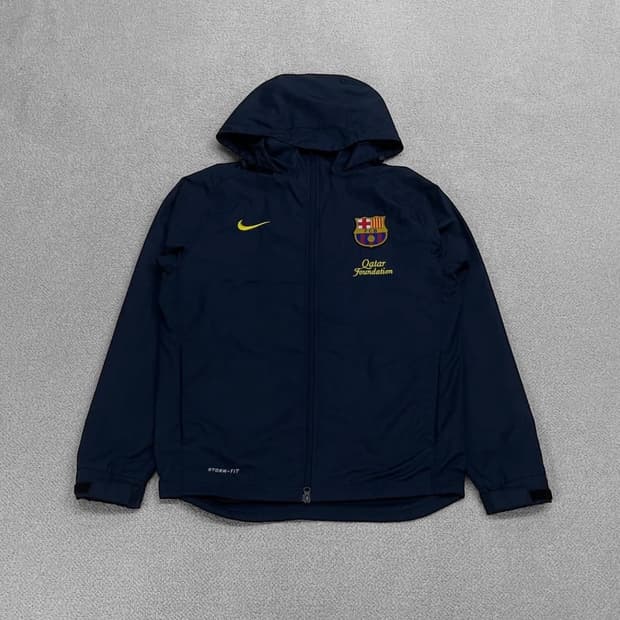 나이키 바르셀로나 바람막이
