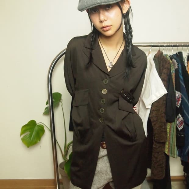 빈티지 버튼 실크 블라우스