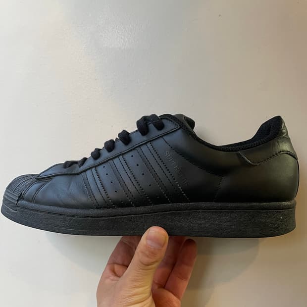 아디다스 슈퍼스타 트리플 블랙 265
