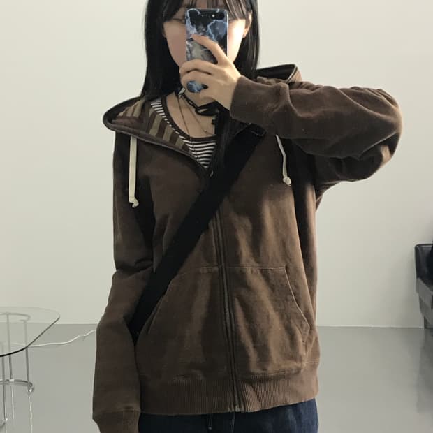 디스커스 브라운 후드 집업