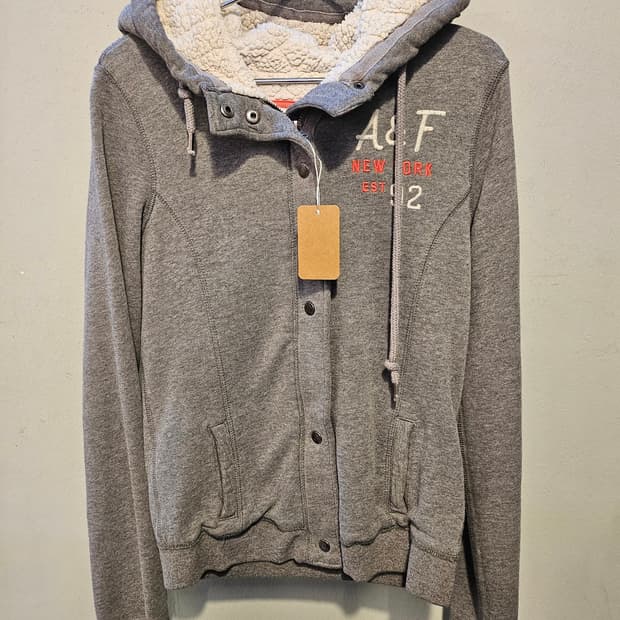 아베크롬비 앤 피치 (Abercrombie & Fitch)버튼업 후디