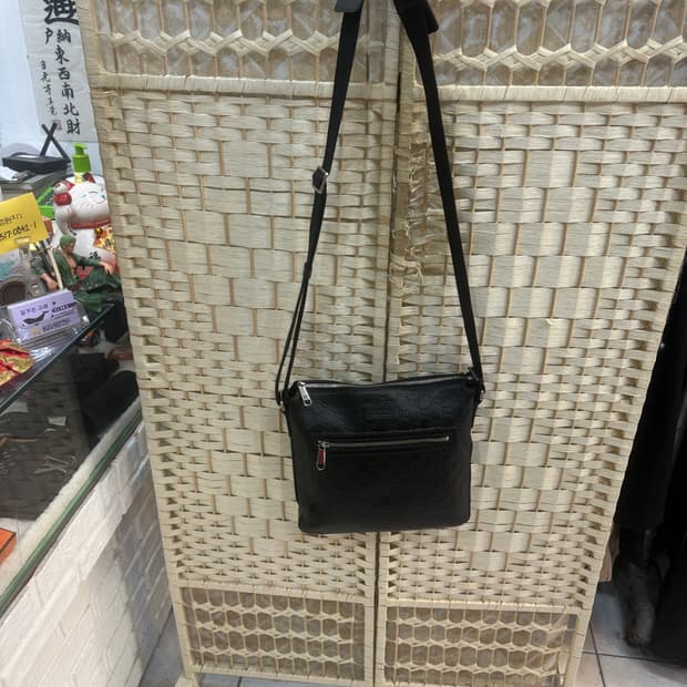 정품 구찌 시그니쳐 메신저백 팝니다