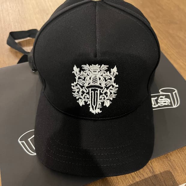 크롬하츠 바인대거 모자