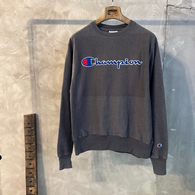 챔피온 리버스위브 맨투맨 100