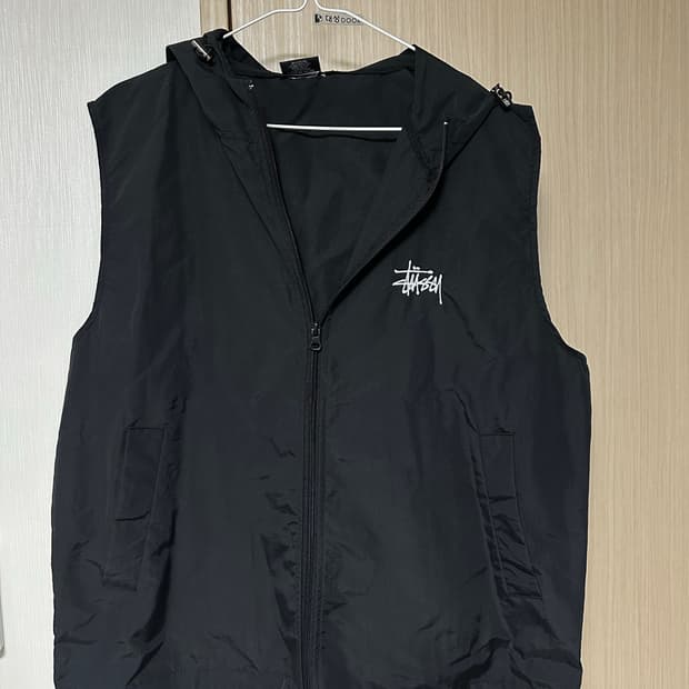 스투시 바람막이 조끼