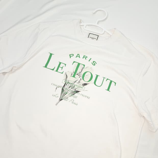 우영미 22SS 플라워 그래픽 프린트 반팔 티셔츠 정품 48