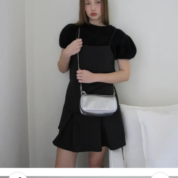 두마로 틸트 체인백 새상품